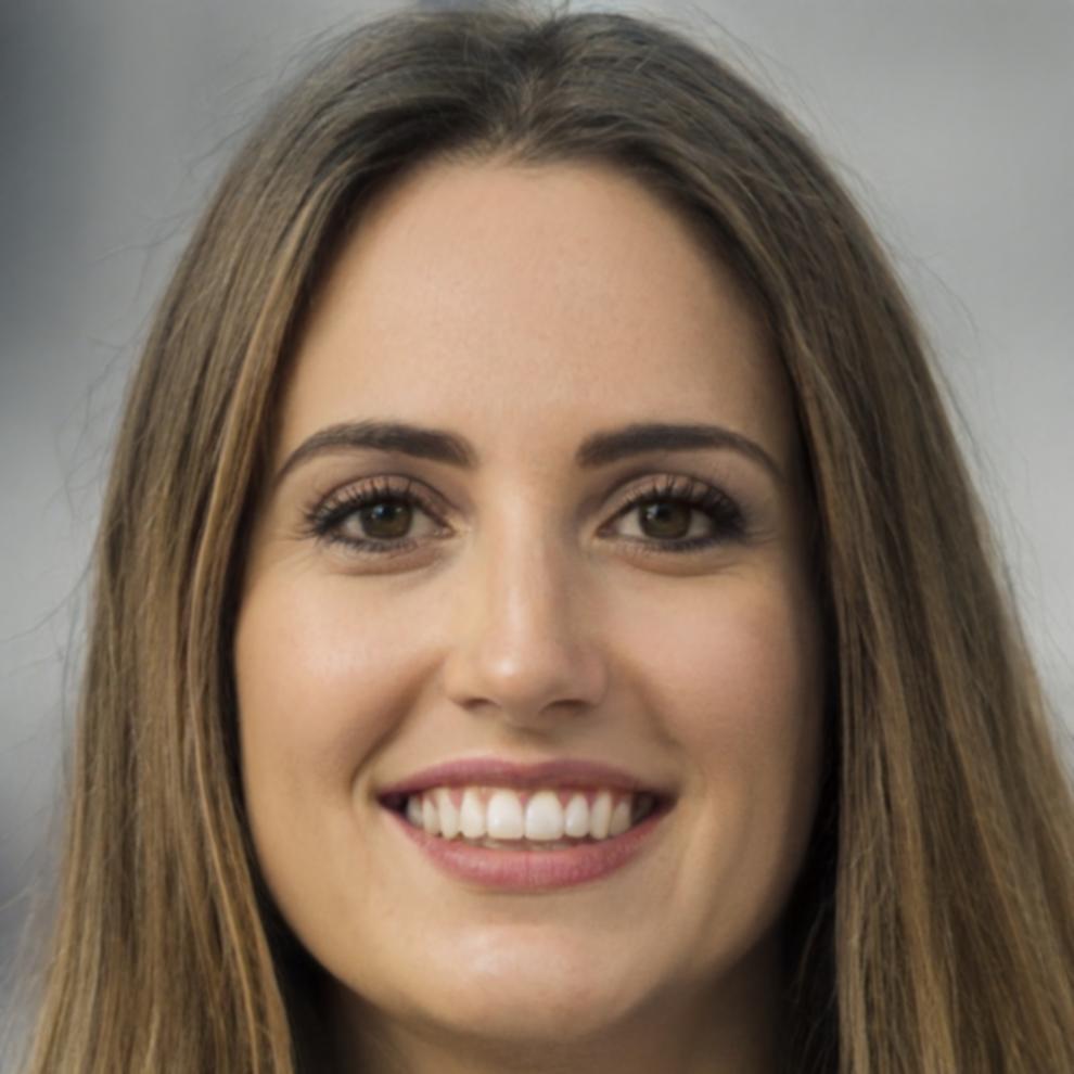 Maria Costa - Gestora de Portfólio